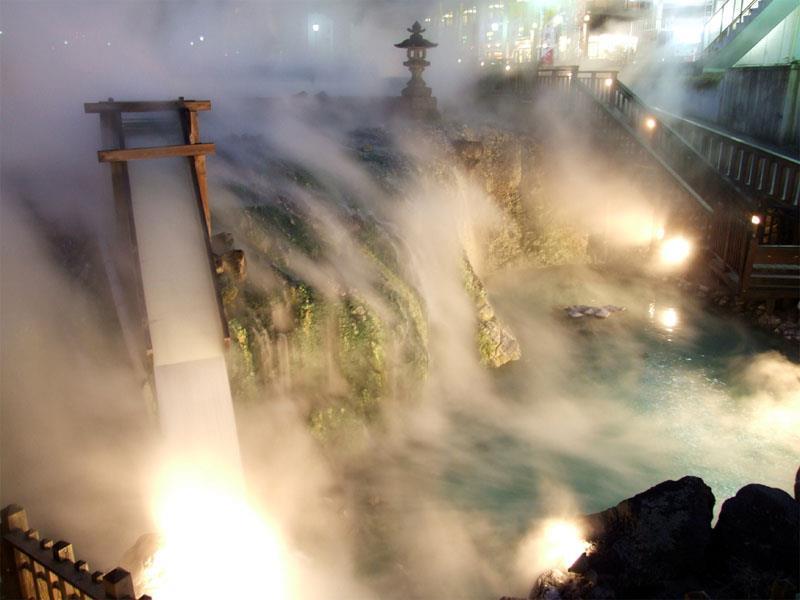 Kusatsu Onsen Ryokufutei Ryokan Buitenkant foto